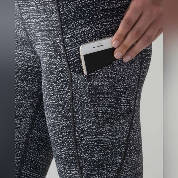 Lululemon Fast & Free Crop II Leggings Nulux 19" Salt Alpine White Black Active - Picture 4 of 11